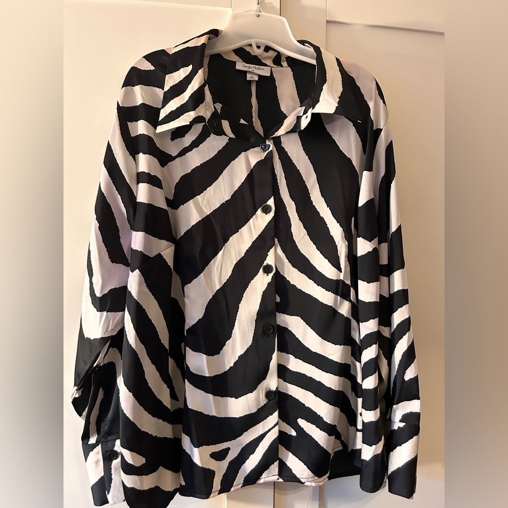 Sergio Hudson button down zebra black and white blouse 2x excellent condition